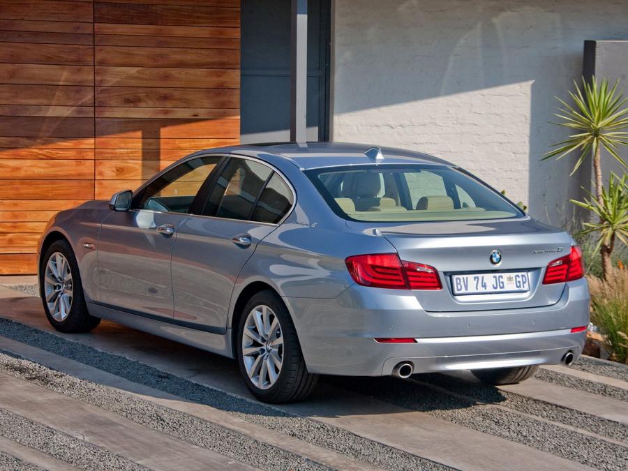  BMW ActiveHybrid 5 2012 года  (ZA) (фото 4 из 16)